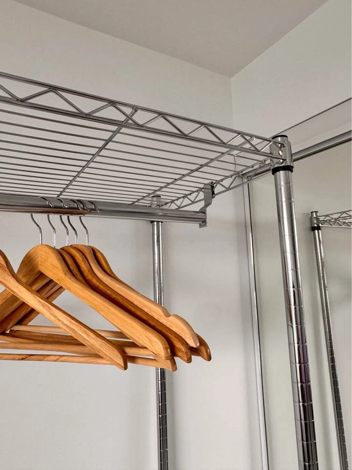 Clothes Rail - Heavy Duty Chrome Rolling Garment Rack - photo 5
