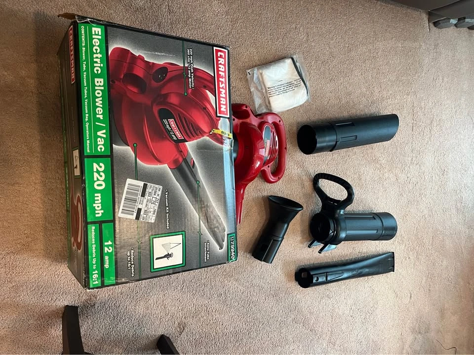 Leaf blower/vac - photo 3