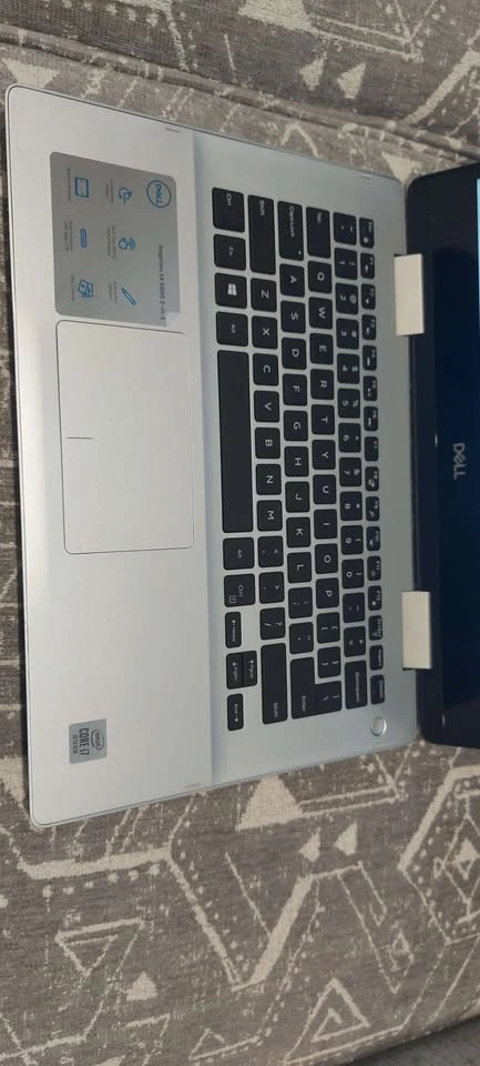 Dell Inspiron 5000 2-in-1 i7-10510U 16GB 256GB SSD - photo 5