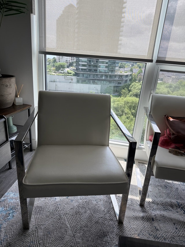Modern High-end Mobilia White Leather Chair - photo 2