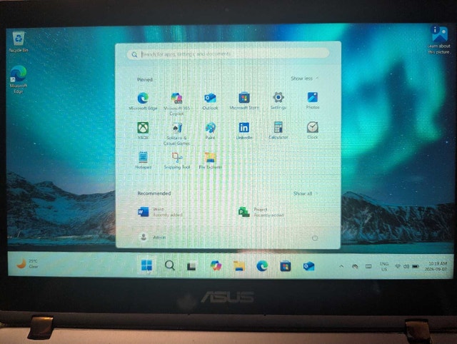 ASUS Zenbook Flip 13 2-in-1 Touchscreen Laptop