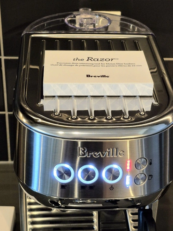 Breville Bambino Plus - like NEW!!! - photo 2