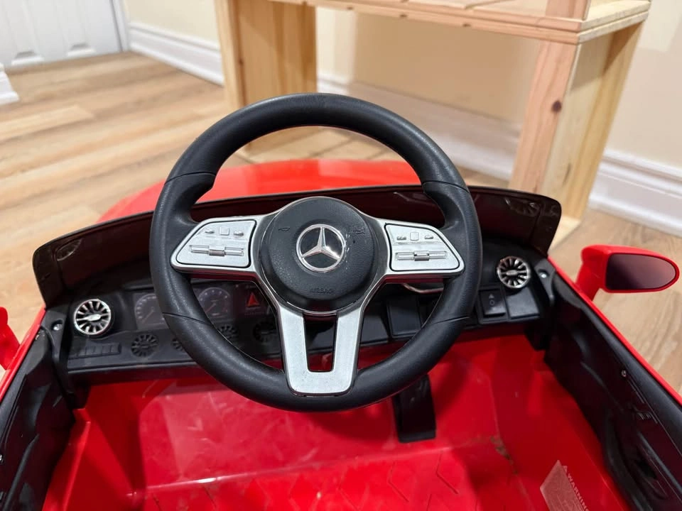 VOLTZ electric drivable ride-on car red BMW - photo 3