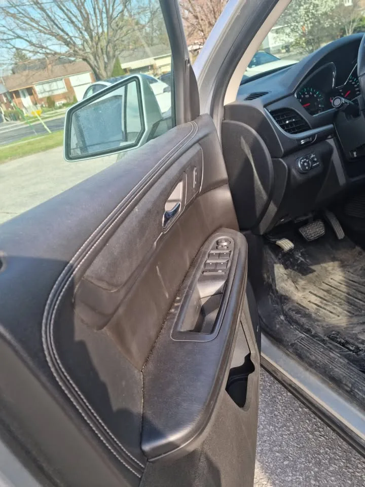 2015 Chevrolet Traverse image indicator(8)