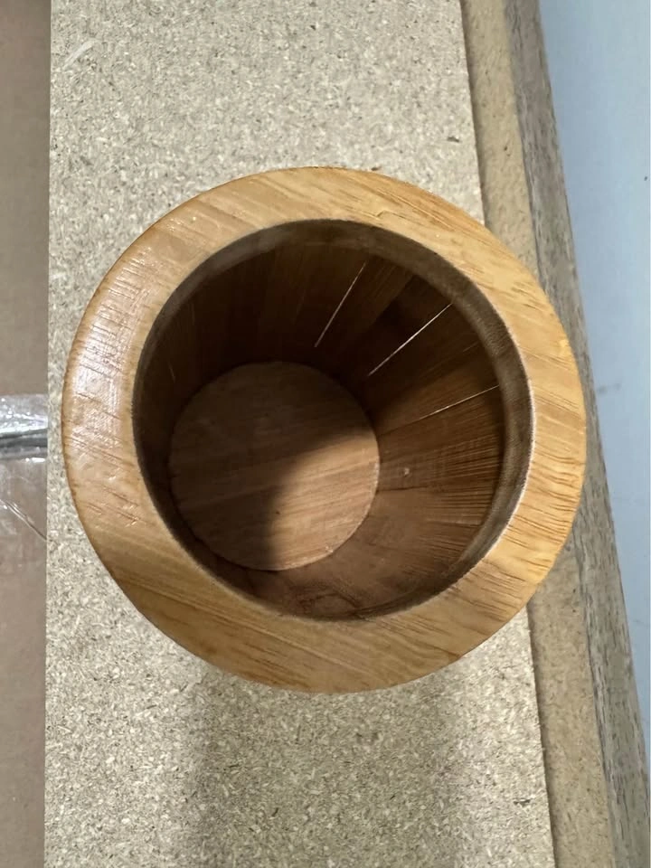 Pen holders - photo 2