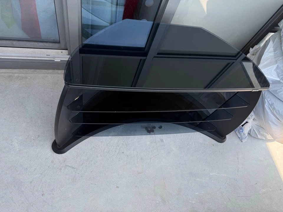 TV Stand - photo 2