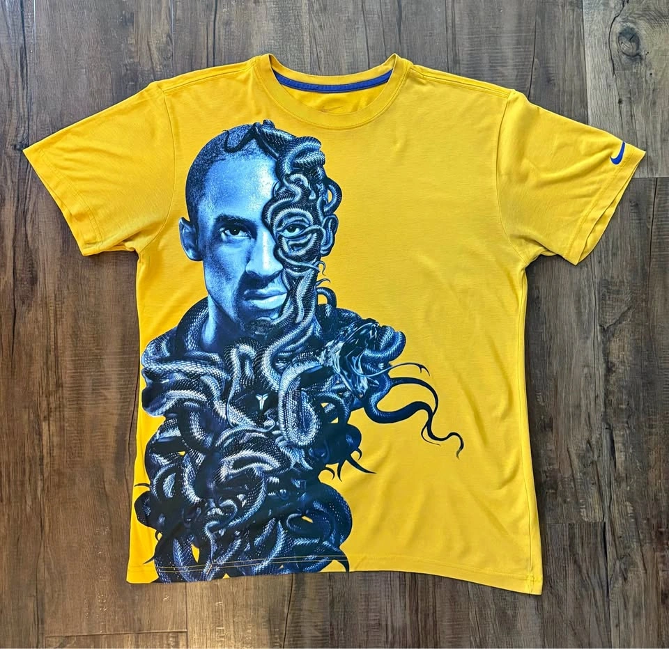 Nike Kobe Bryant Black Mamba T-Shirt