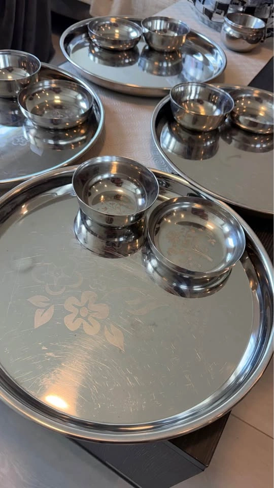 5 stainless steel thali / plate dinner set - photo 3