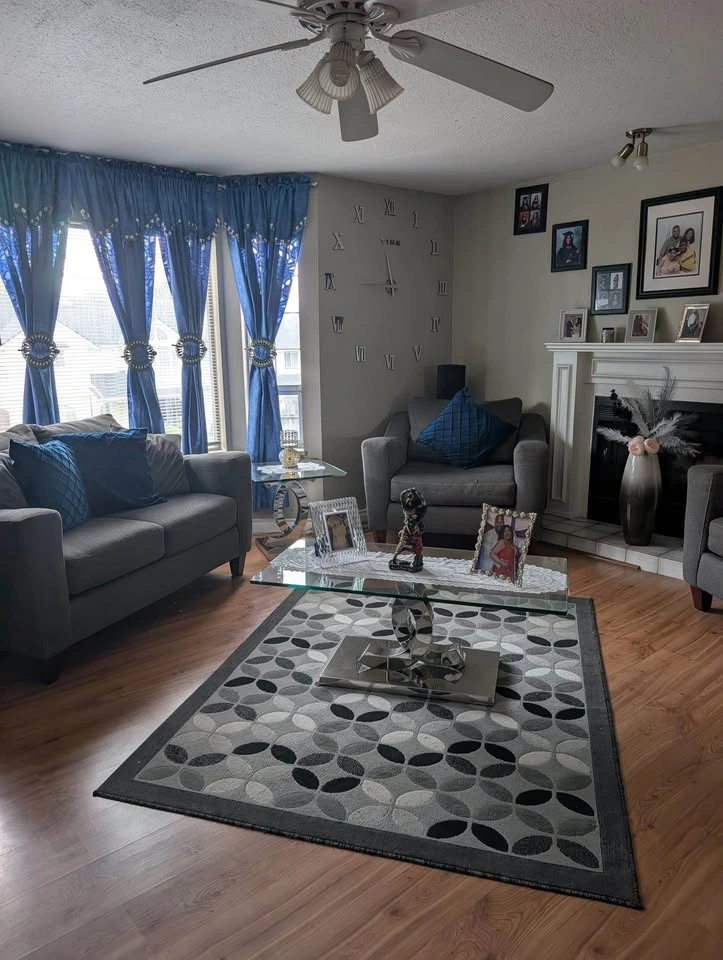 3 Beds 2 Baths House - photo 2