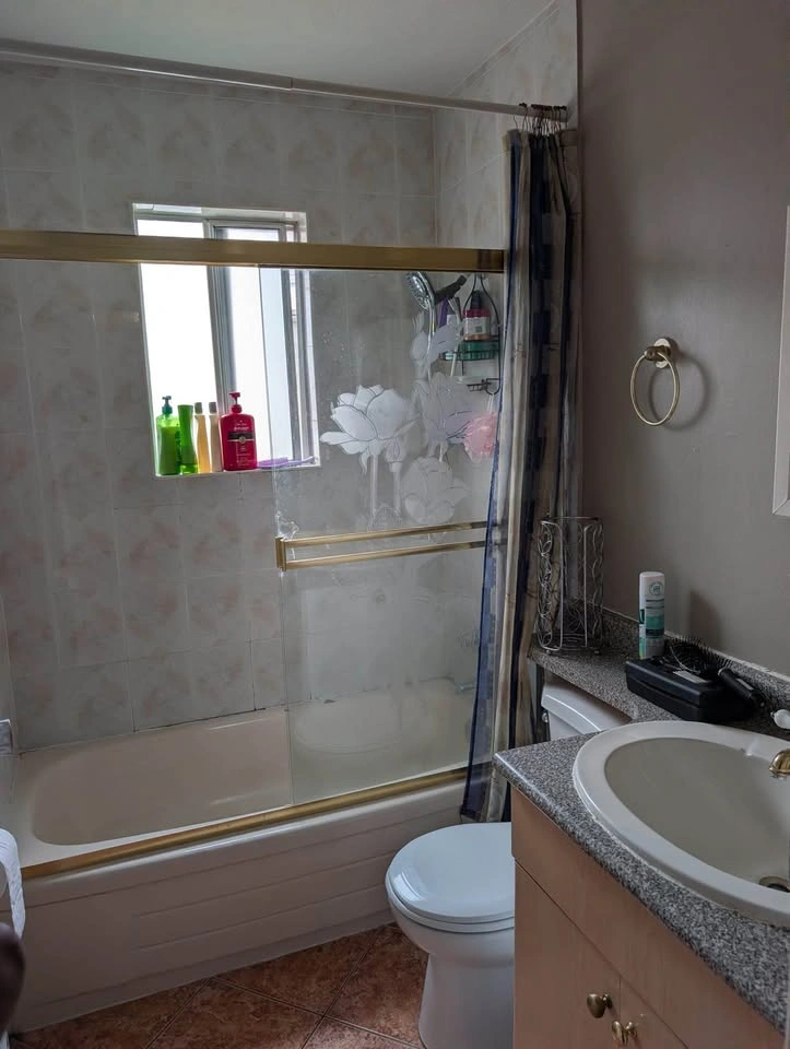 3 Beds 2 Baths House - photo 3