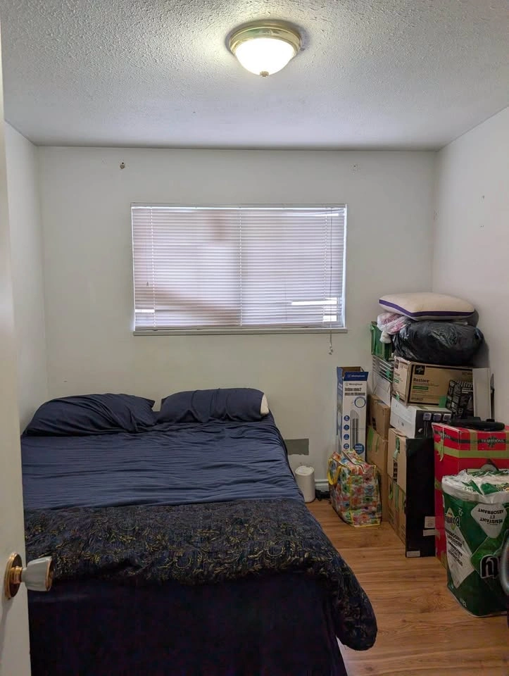 3 Beds 2 Baths House - photo 4