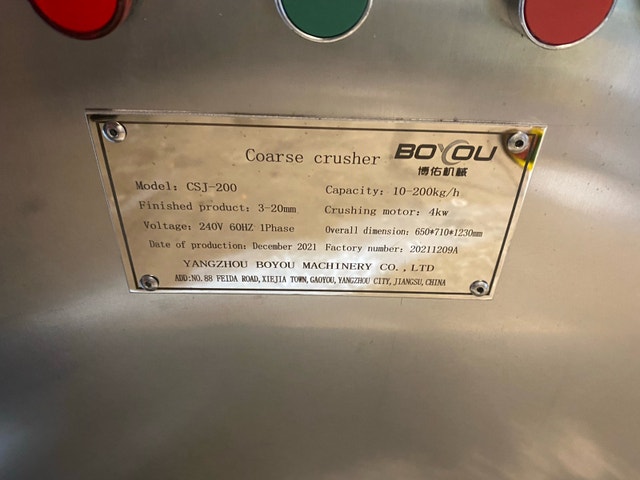 4 kW dry food crusher - photo 2