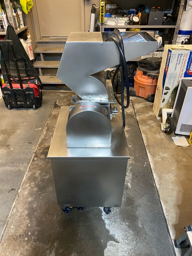 4 kW dry food crusher - photo 4