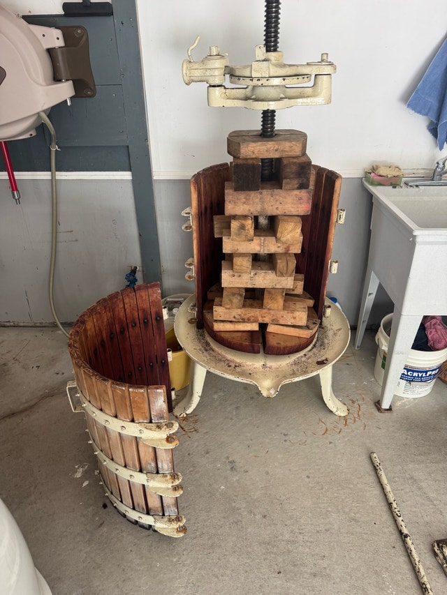 Wine Making Equipment Set