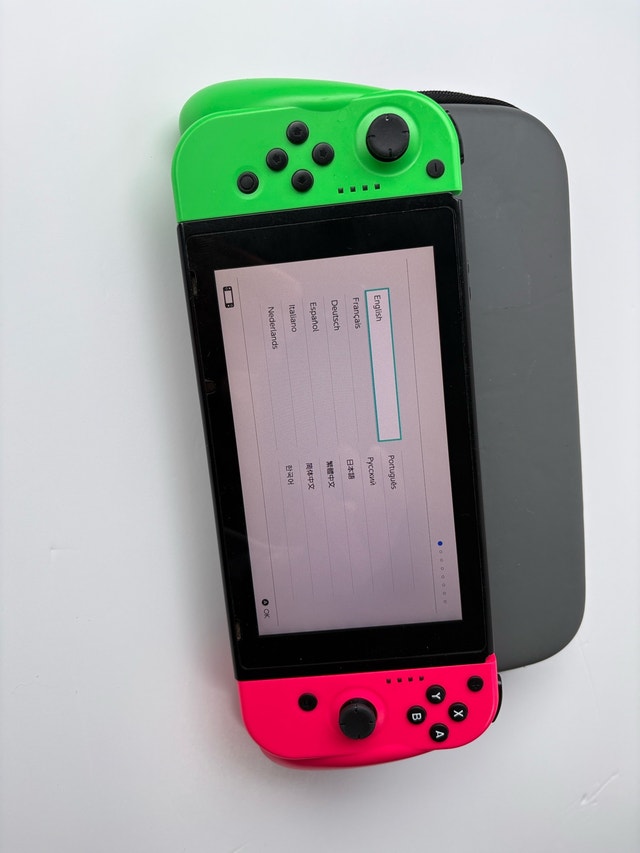 Nintendo Switch LCD Console with Joy-Cons - Good Condition - photo 3