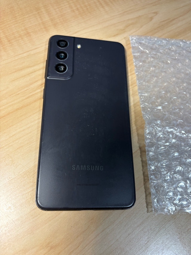 Samsung Galaxy S21 FE 128GB Unlocked - photo 4