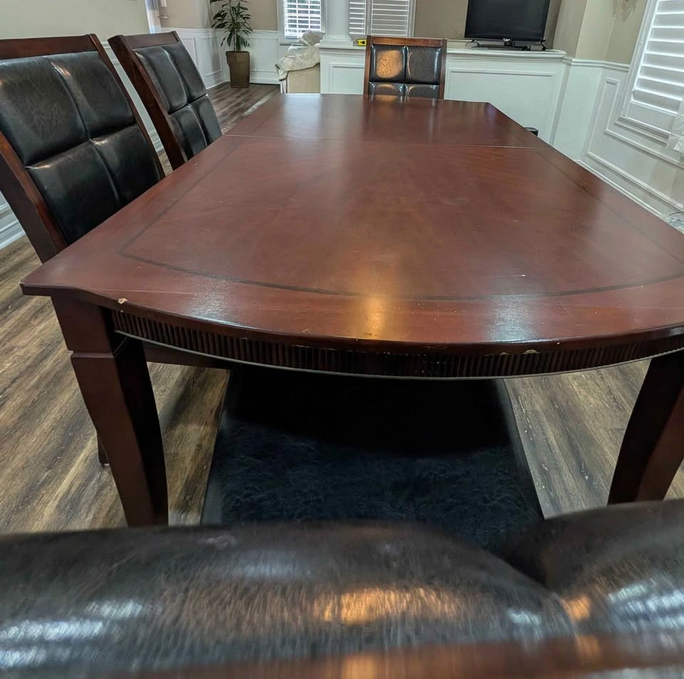 Wooden Dining Table + 4 Cushioned Chairs – 66" x 41.5" - photo 2