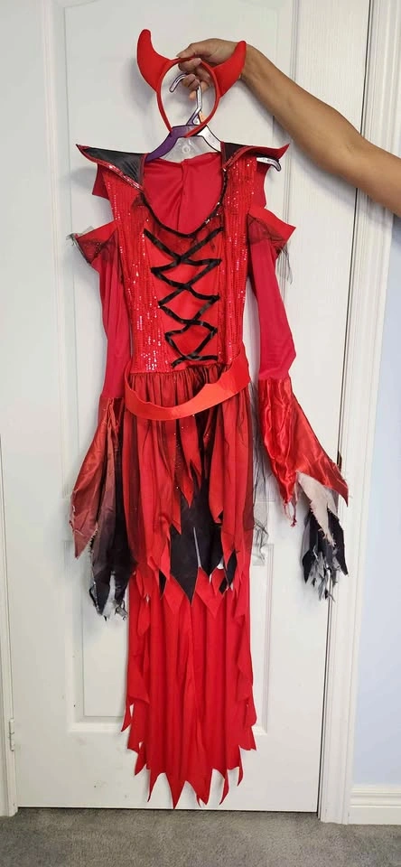 Womens halloween costume