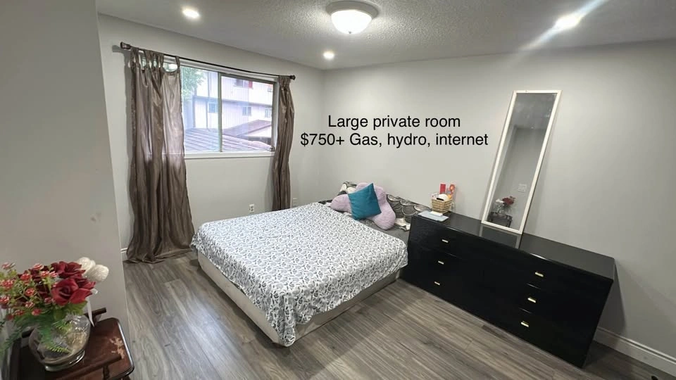 Private room for rent