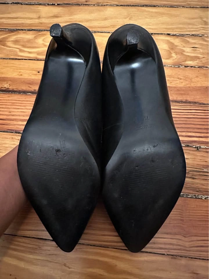 Nine West Black Kitten Heels Women’s Size 7 - photo 3