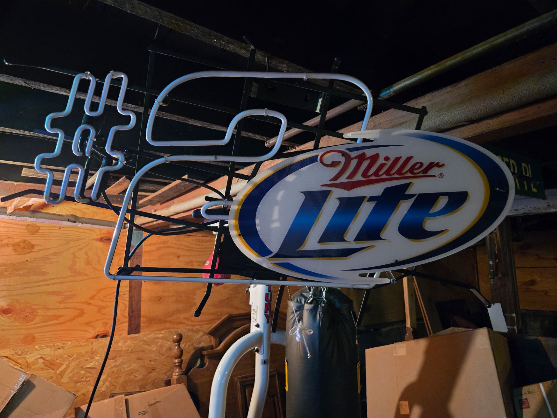 Miller Lite NASCAR #2 Genuine Neon Bar Sign – NEW IN BOX - photo 3