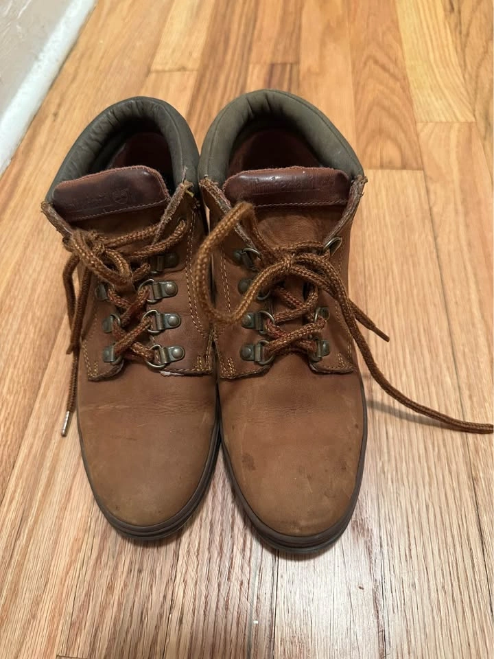 Vintage 90s/Y2K Women’s Timberland Size 7.5 Hiking Boots - photo 3