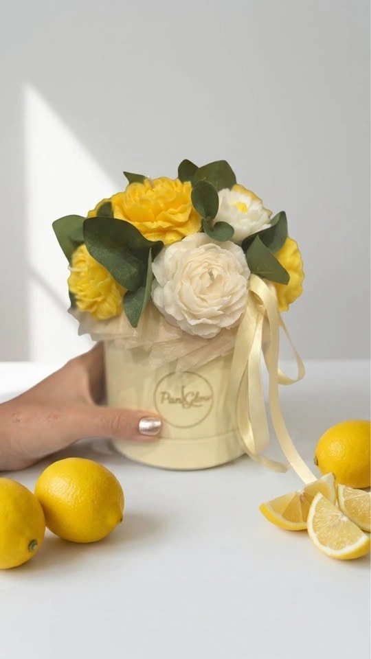 Candle Flower Bouquet – Lemon Scent 🍋🌼 - photo 2