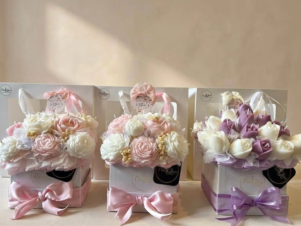 Luxury candle Flower Bouquets