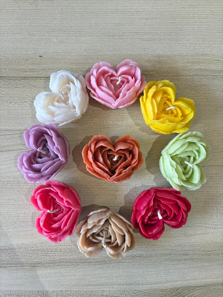 Elegant Handmade Candles – Unique Gifts & Party Favors