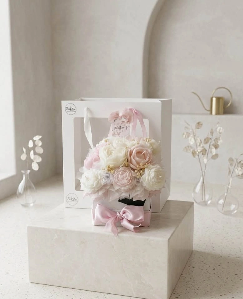 Unique candle Flower box - floral arrangement - photo 4