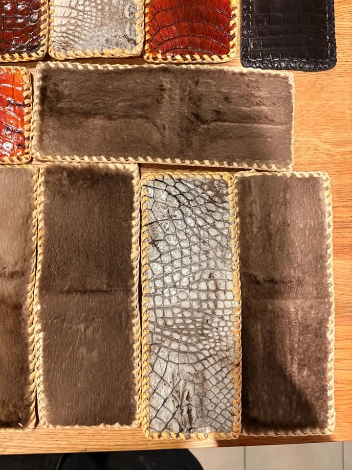 Handmade leather wallets - photo 3