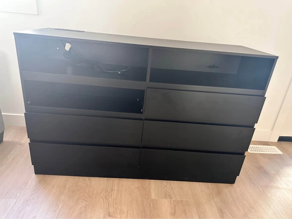 Modern 6-Drawer Dresser with LED Lights & Charging Station - photo 3