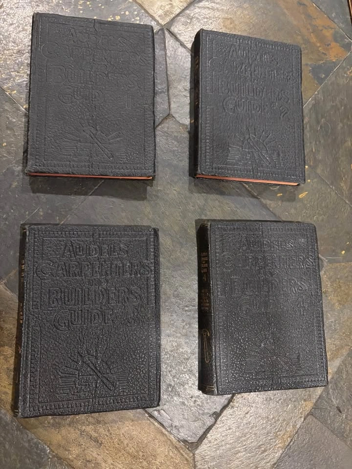 Vintage Four-Volume Set Of Audels Carpenters & Builders Guide - photo 4