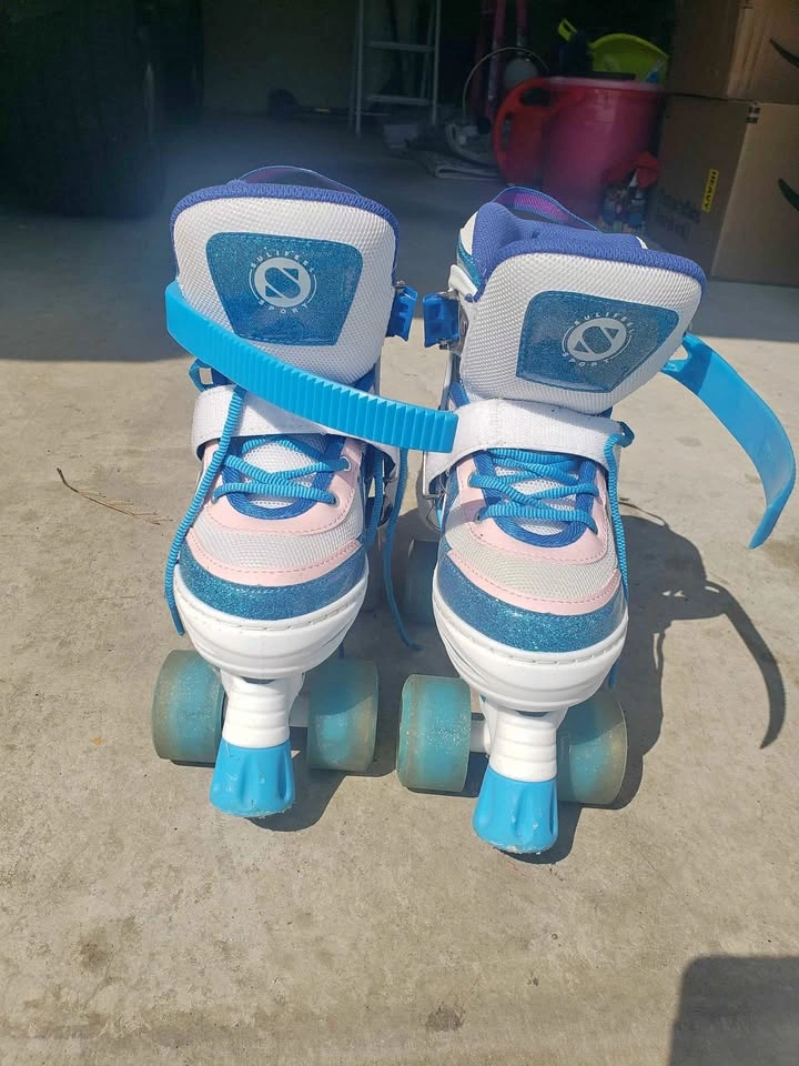 Kids Roller skate