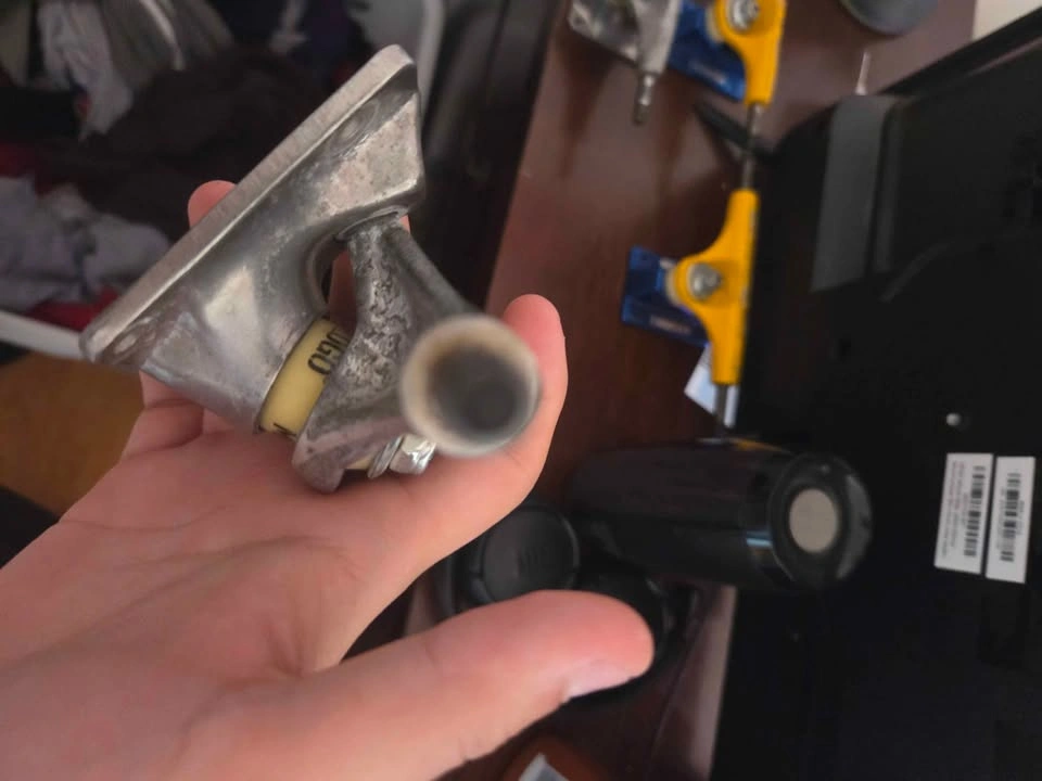 Skateboard trucks - photo 5