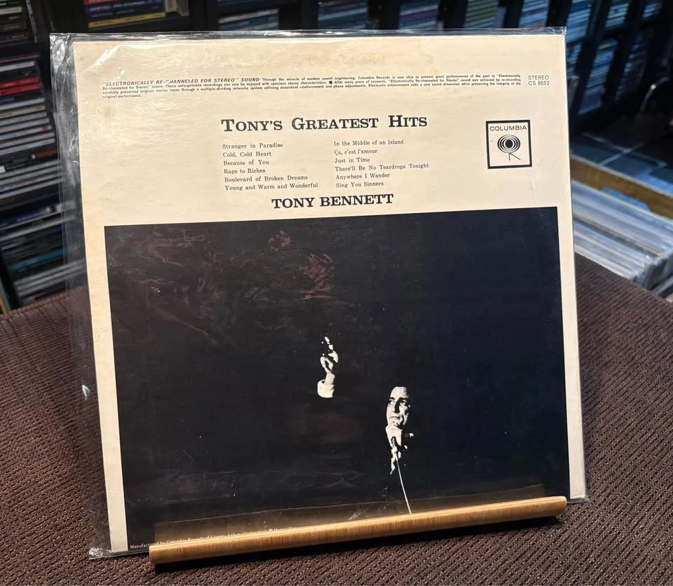 Tony Bennett – Tony's Greatest Hits Vintage Vinyl Record - photo 4
