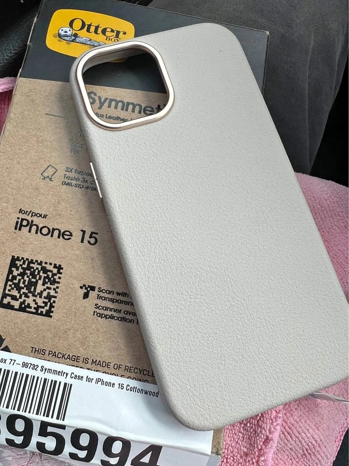 Otterbox Symmetry for iPhone 15 - Leather Cottonwood - New