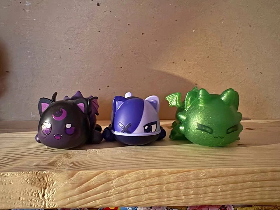 Aphmau MeeMeows mini vinyl figures