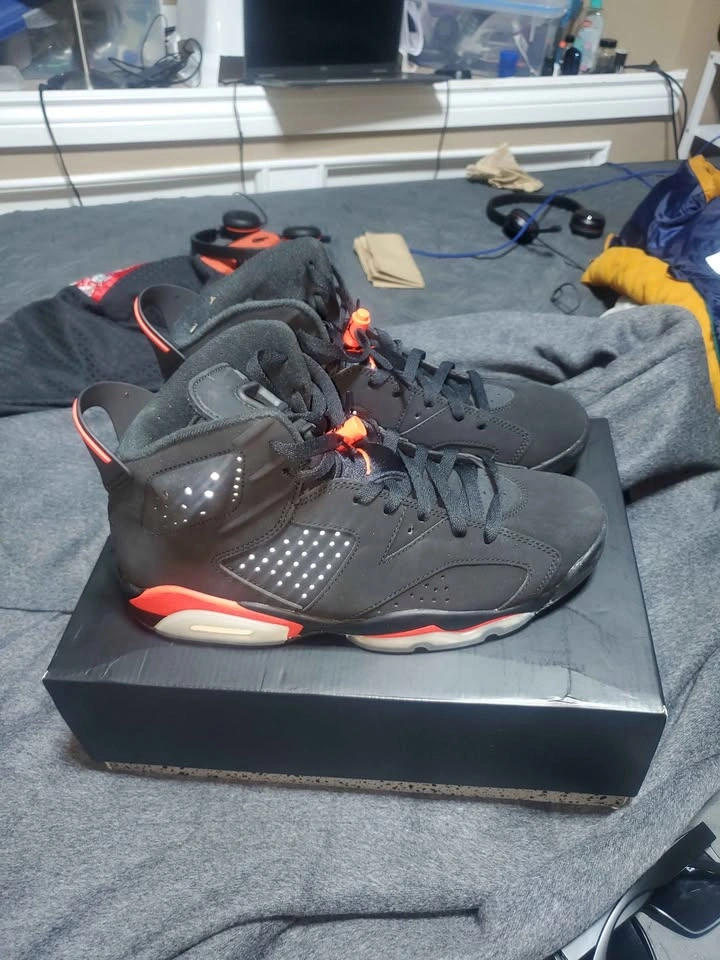 Jordan 6 Retro Infrared Size 10 - photo 2
