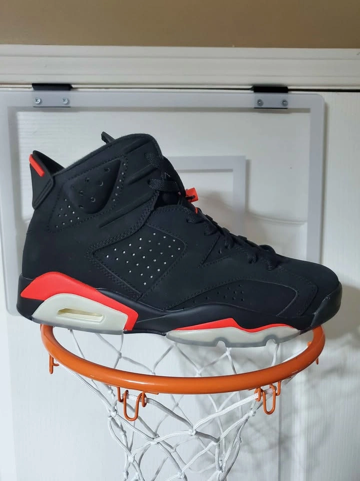 Jordan 6 Retro Infrared Size 10 - photo 3