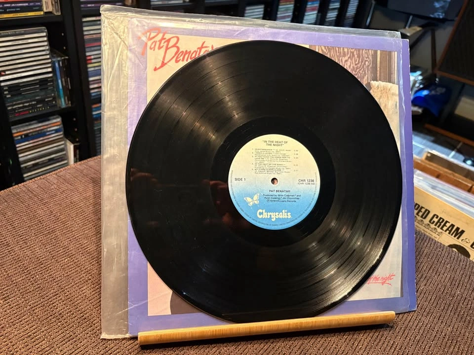 1979 Pat Benatar – In the Heat of the Night Vinyl LP - photo 3