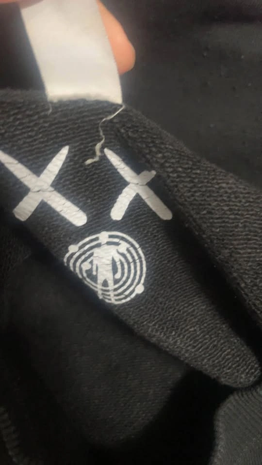 KAWS Sweater - photo 2