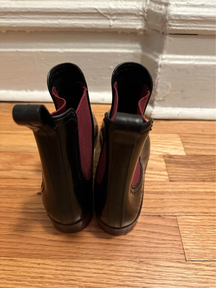 Tretorn Chelsea Rain Boots in Women’s Size 7 - photo 3