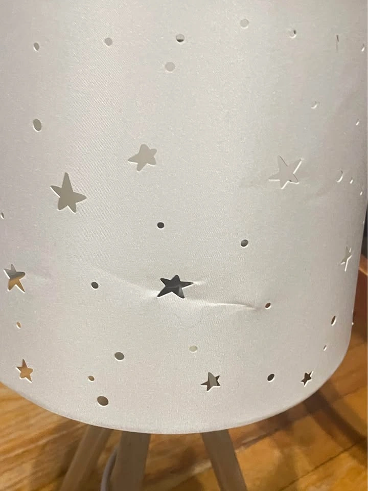 Pillowfort starry kids table lamp - photo 2