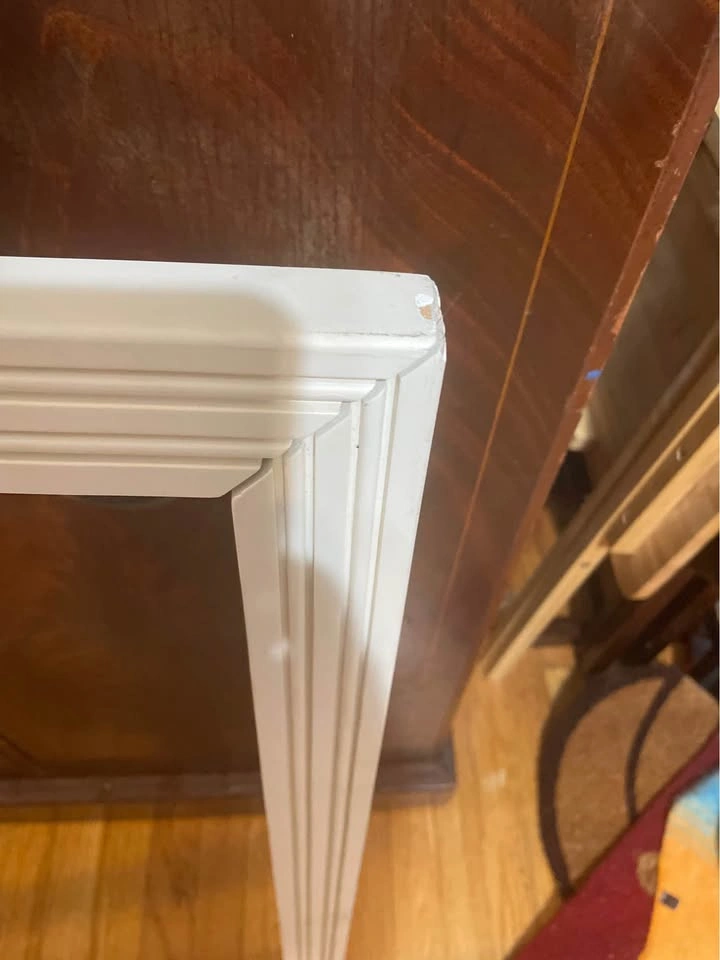 White frame - photo 2