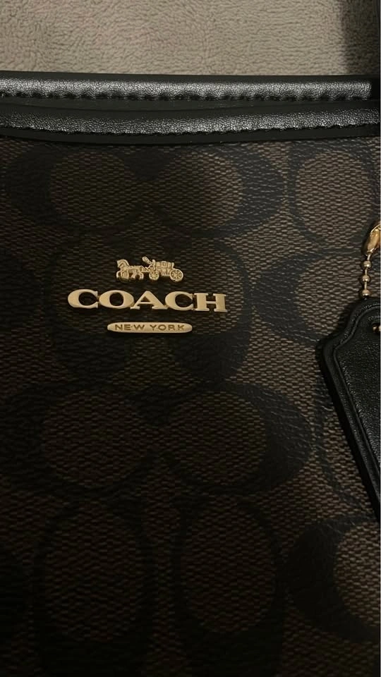 Coach Mini City Tote - photo 3