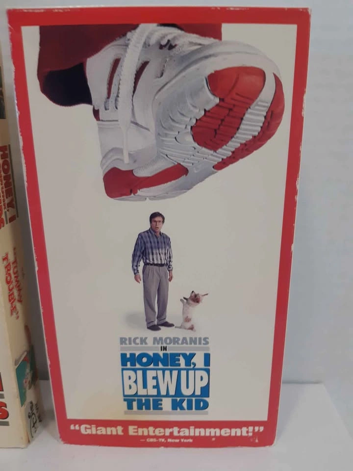 Walt Disney Honey, I Shrunk the Kids & Honey, I Blew Up the Kid - photo 3