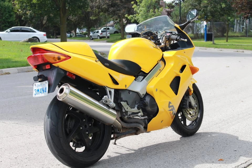 1999 Honda VFR800 - photo 5