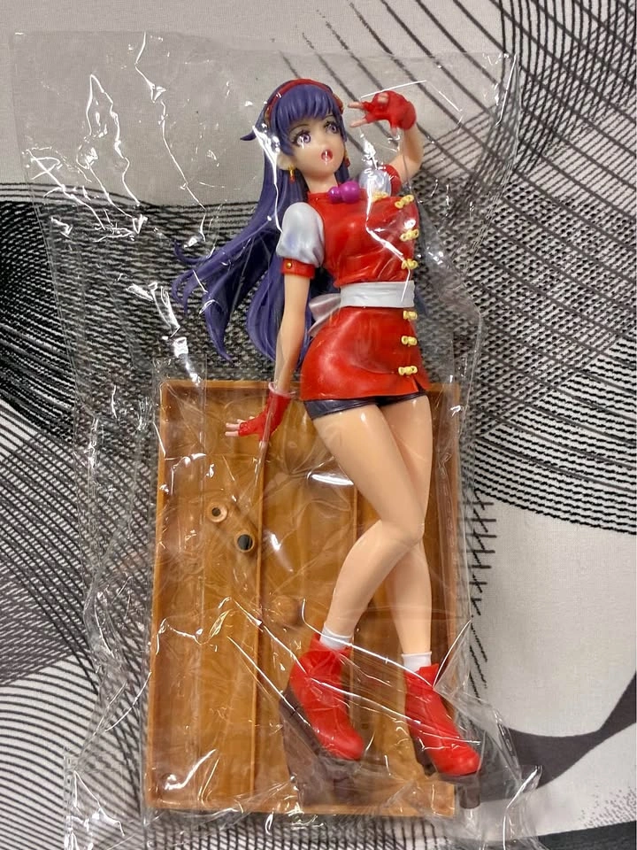 Athena Asamiya (King of Fighters) Figure