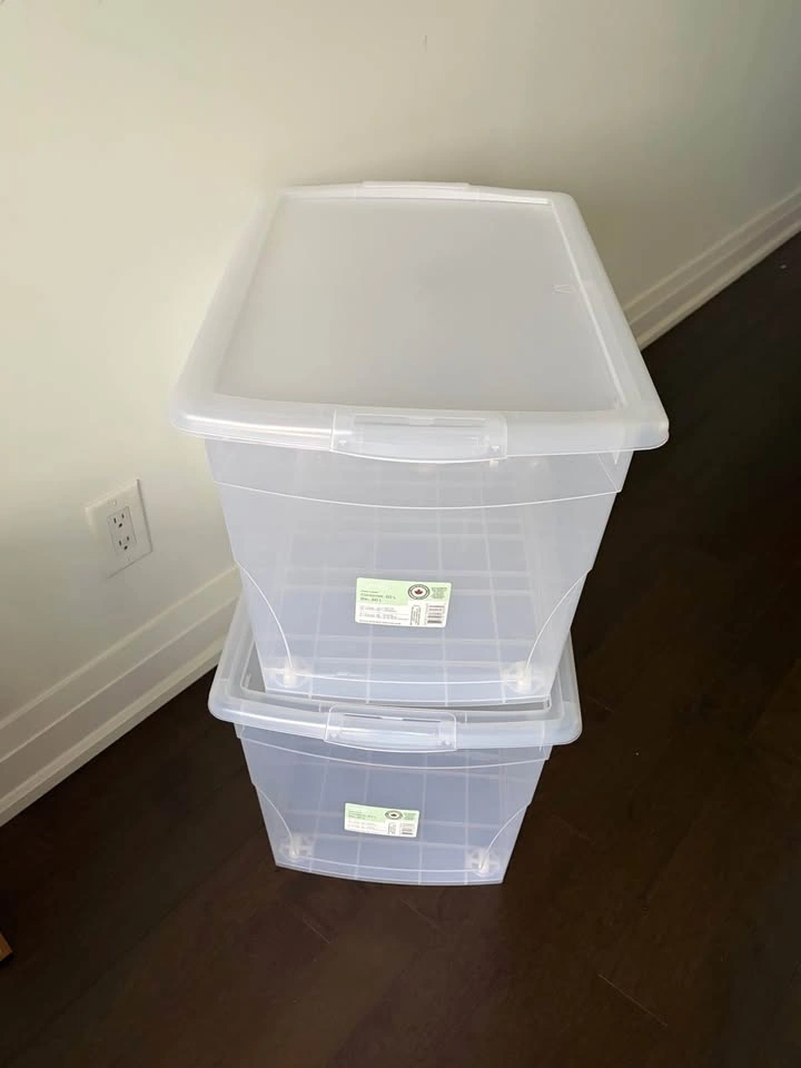 2 Large Clear Storage Bins with Lids – 60L